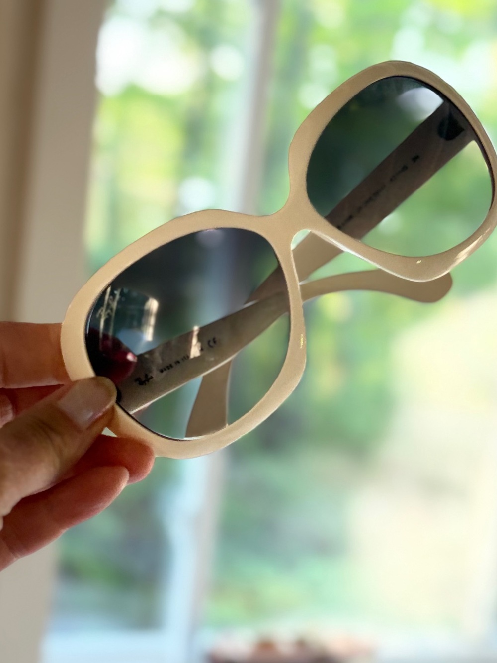 Ray-Ban Ivory Oval Sunglasses with Gray Lenses